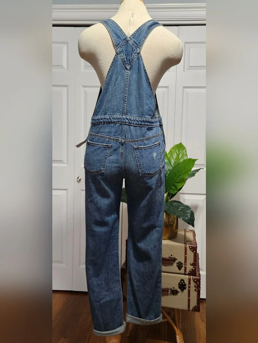NWT Gap Kids Distressed 100% Cotton Denim Overalls Medium Indigo Wash Size XXL